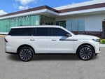 2025 Navigator Thumbnail 3