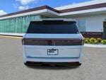 2025 Navigator Thumbnail 5
