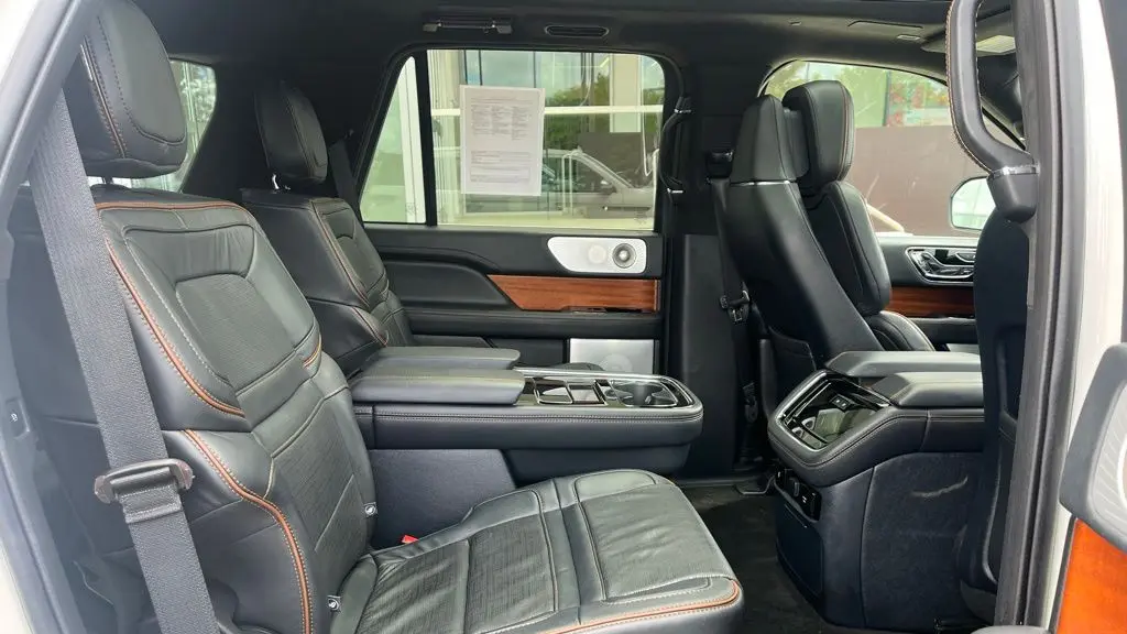2023 Lincoln Navigator Black Label