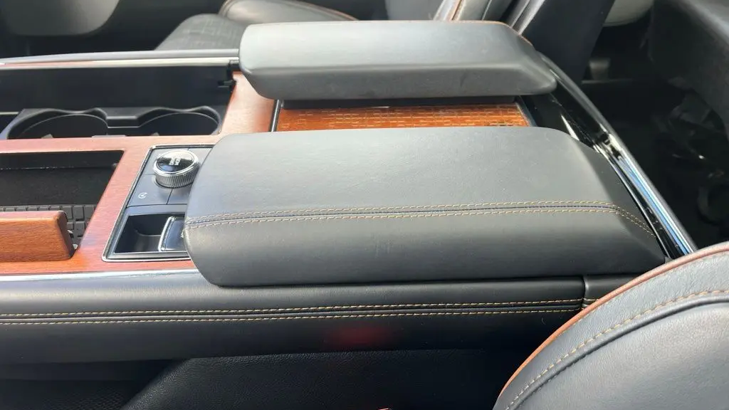 2023 Lincoln Navigator Black Label