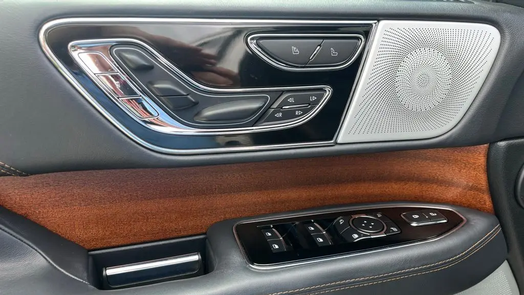 2023 Lincoln Navigator Black Label