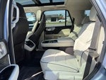 2023 Navigator Thumbnail 4