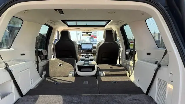 2023 Lincoln Navigator Black Label