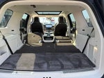 2023 Navigator Thumbnail 7