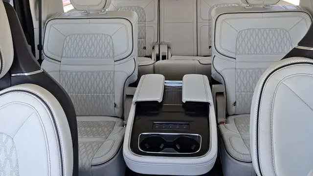 2023 Lincoln Navigator Black Label