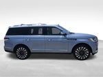 2023 Navigator Thumbnail 8