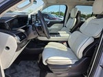 2023 Navigator Thumbnail 20