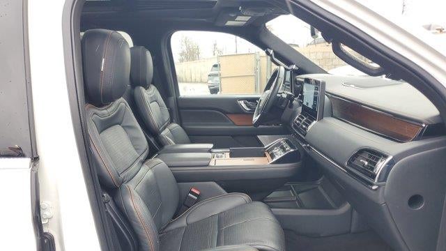 2023 Lincoln Navigator Black Label