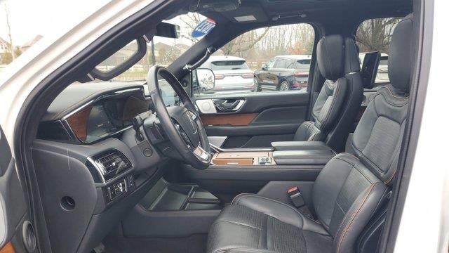 2023 Lincoln Navigator Black Label