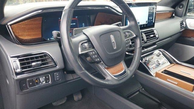 2023 Lincoln Navigator Black Label