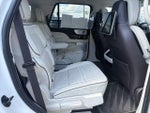 2023 Navigator Thumbnail 18