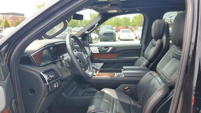 2024 Lincoln Navigator Black Label