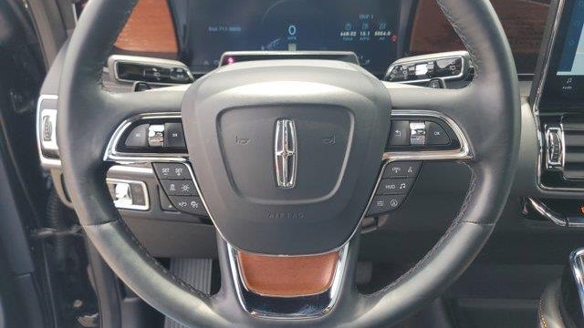 2024 Lincoln Navigator Black Label
