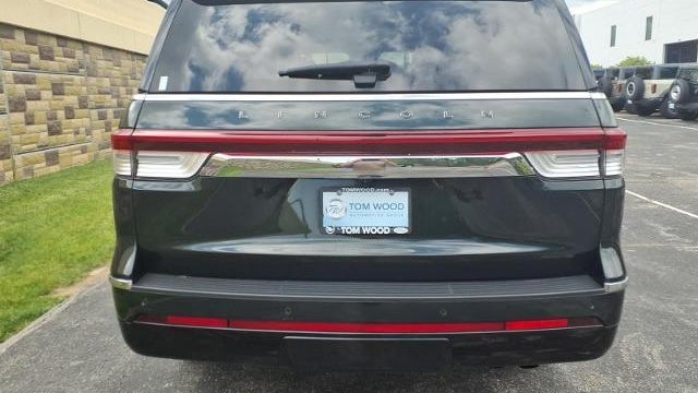 2024 Lincoln Navigator Black Label