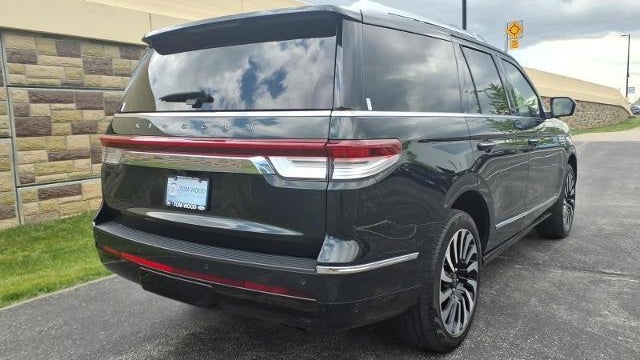 2024 Lincoln Navigator Black Label