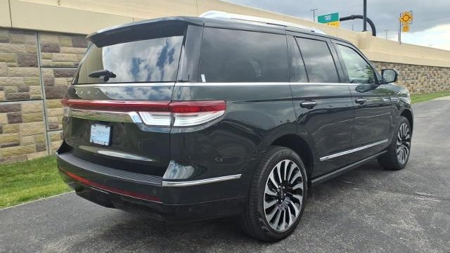 2024 Lincoln Navigator Black Label