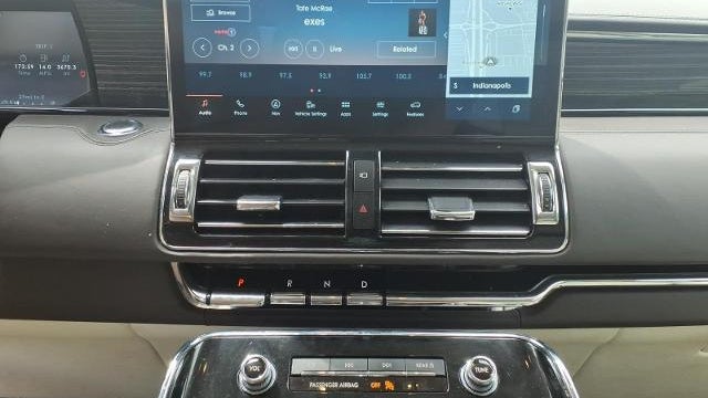 2024 Lincoln Navigator Black Label
