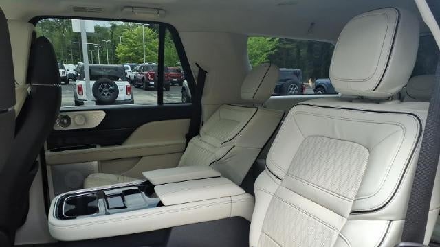 2024 Lincoln Navigator Black Label