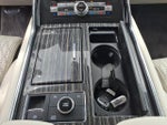 2024 Navigator Thumbnail 28