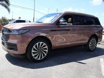 2025 Navigator Thumbnail 3