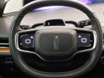 2025 Navigator Thumbnail 39