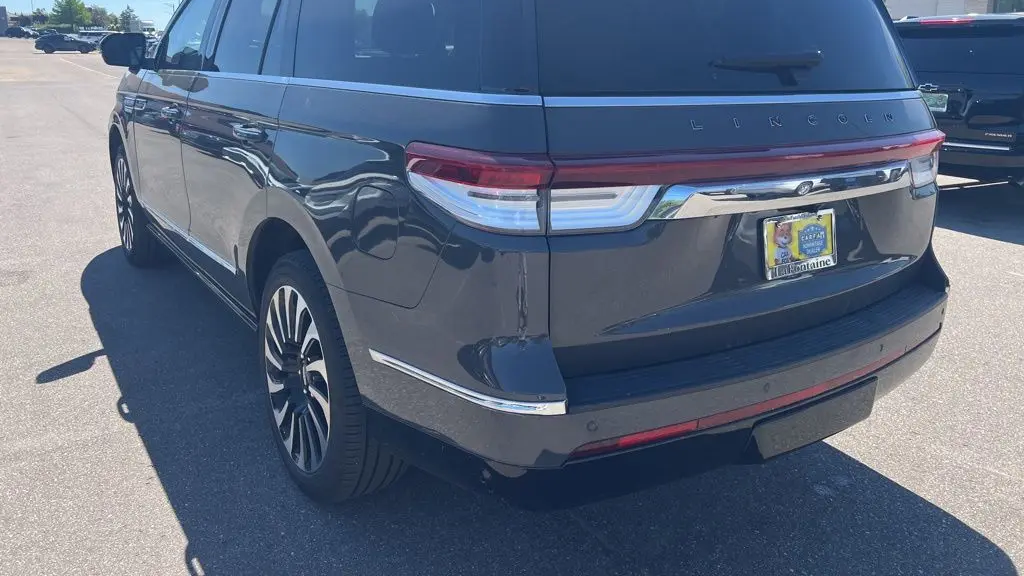 2023 Lincoln Navigator Black Label