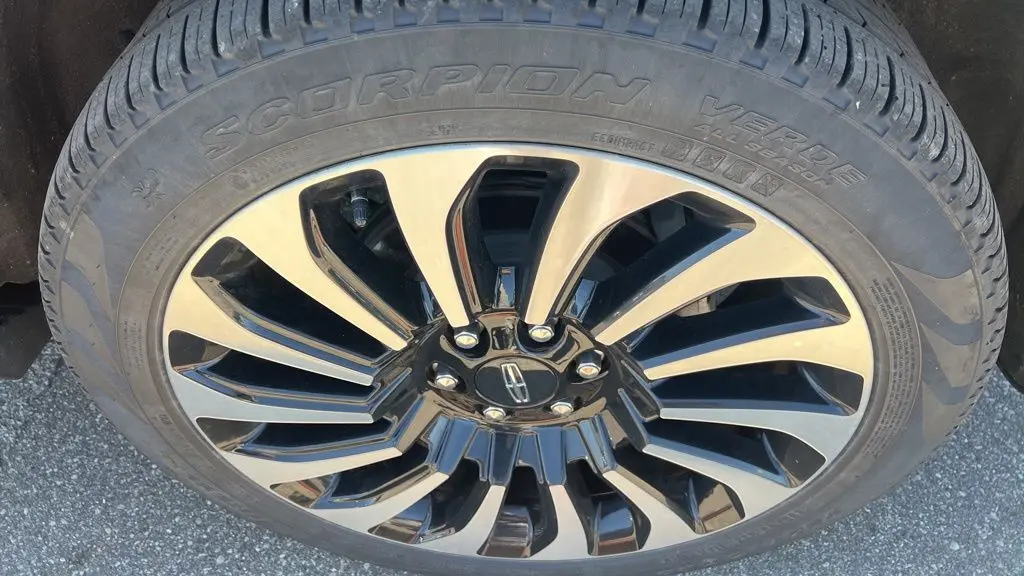 2023 Lincoln Navigator Black Label