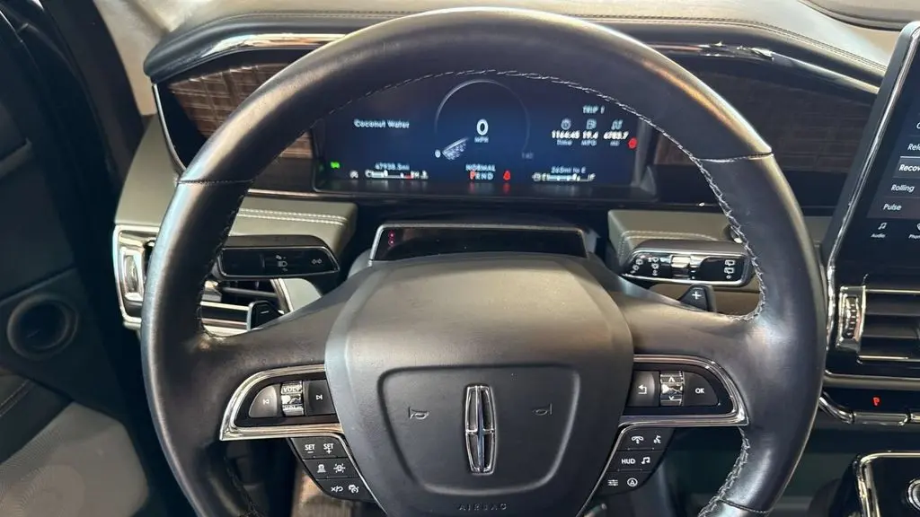 2023 Lincoln Navigator Black Label
