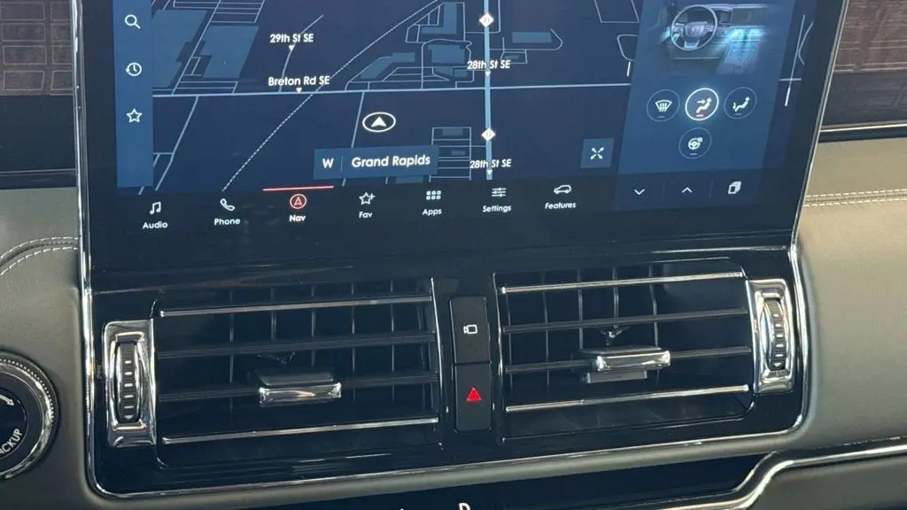 2023 Lincoln Navigator Black Label