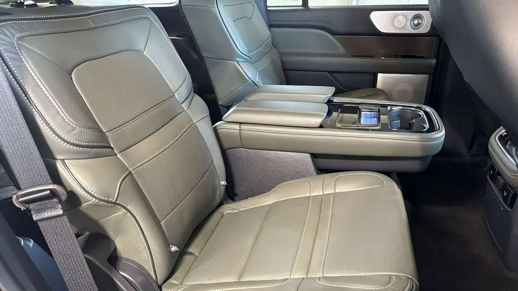 2023 Lincoln Navigator Black Label