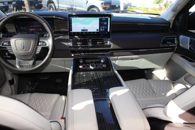 2023 Lincoln Navigator - $64,096