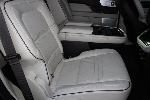 2023 Lincoln Navigator - $64,096