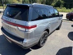 2023 Navigator Thumbnail 5