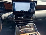 2023 Navigator Thumbnail 11