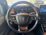 2023 Navigator Thumbnail 14