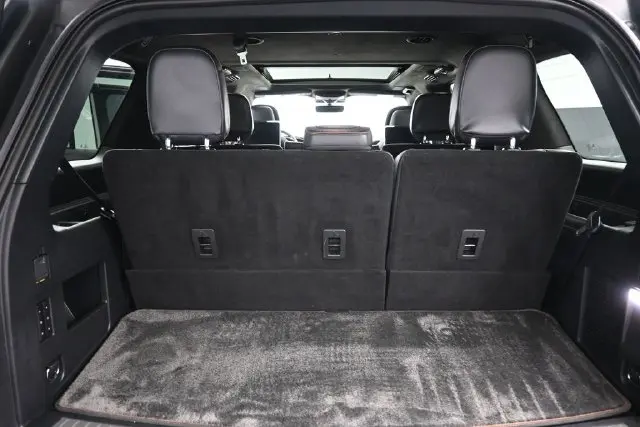 2023 Lincoln Navigator - $65,999