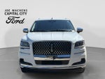 2023 Navigator Thumbnail 10