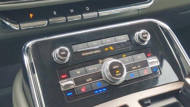 2024 Lincoln Navigator Black Label