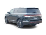 2024 Navigator Thumbnail 4