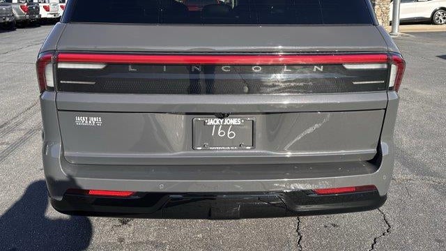 2025 Lincoln Navigator Black Label