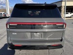 2025 Navigator Thumbnail 7