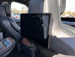 2025 Navigator Thumbnail 20