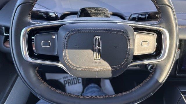 2025 Lincoln Navigator Black Label