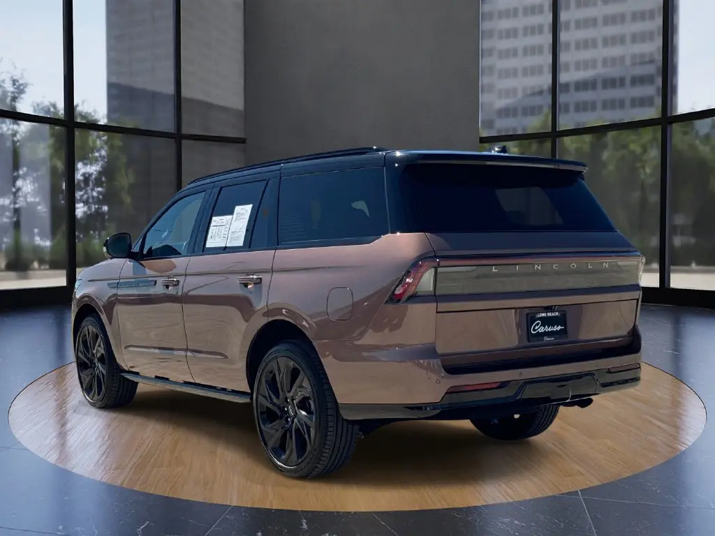 2026 Lincoln Navigator - $132,990