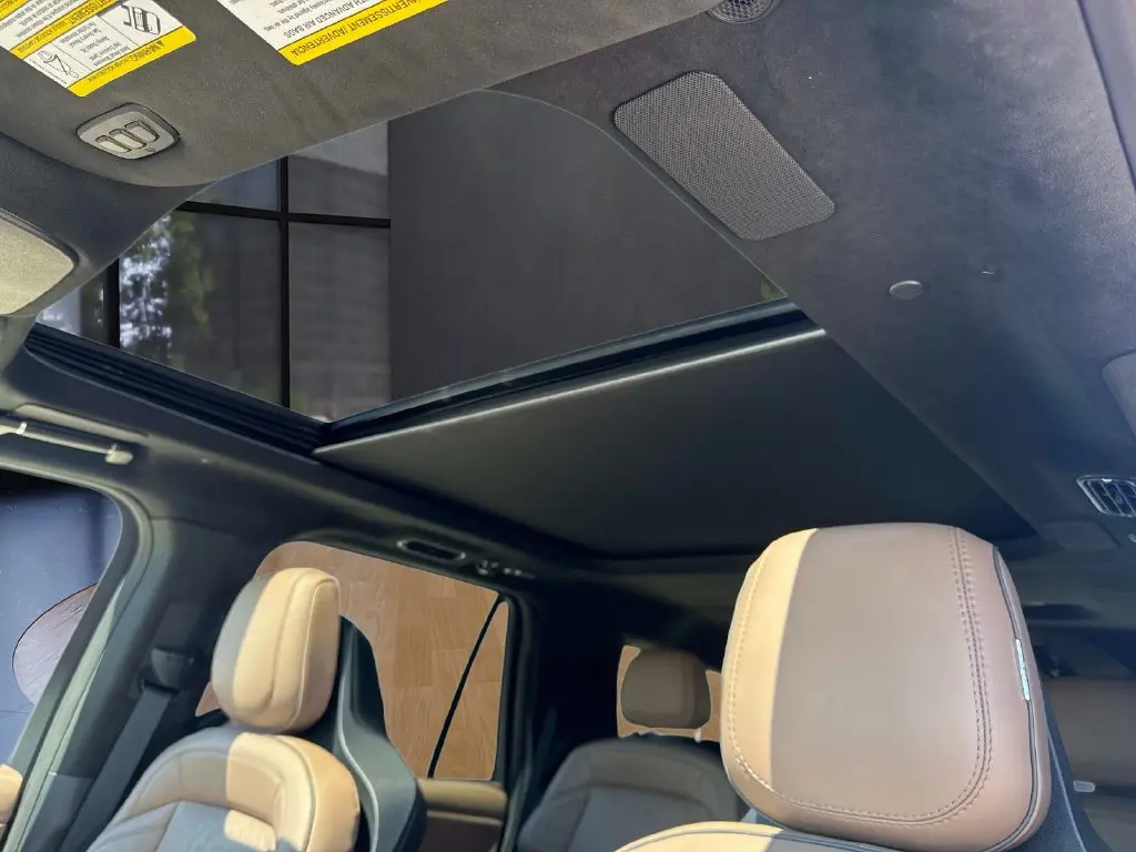2026 Lincoln Navigator - $132,990