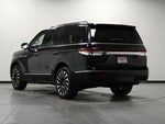 2023 Navigator Thumbnail 5