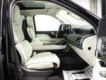 2023 Navigator Thumbnail 16