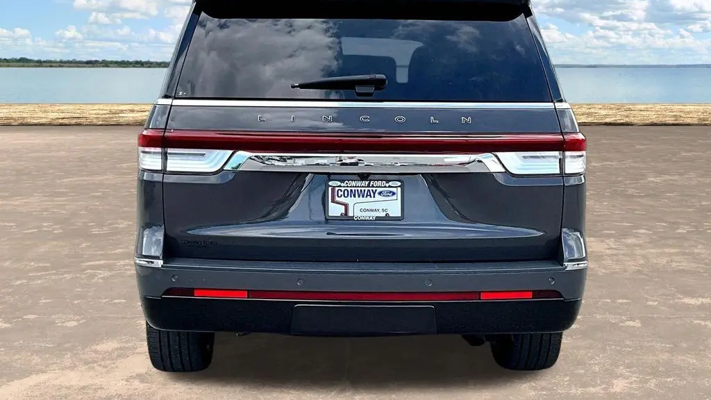 2023 Lincoln Navigator Black Label