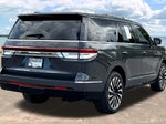 2023 Navigator Thumbnail 8