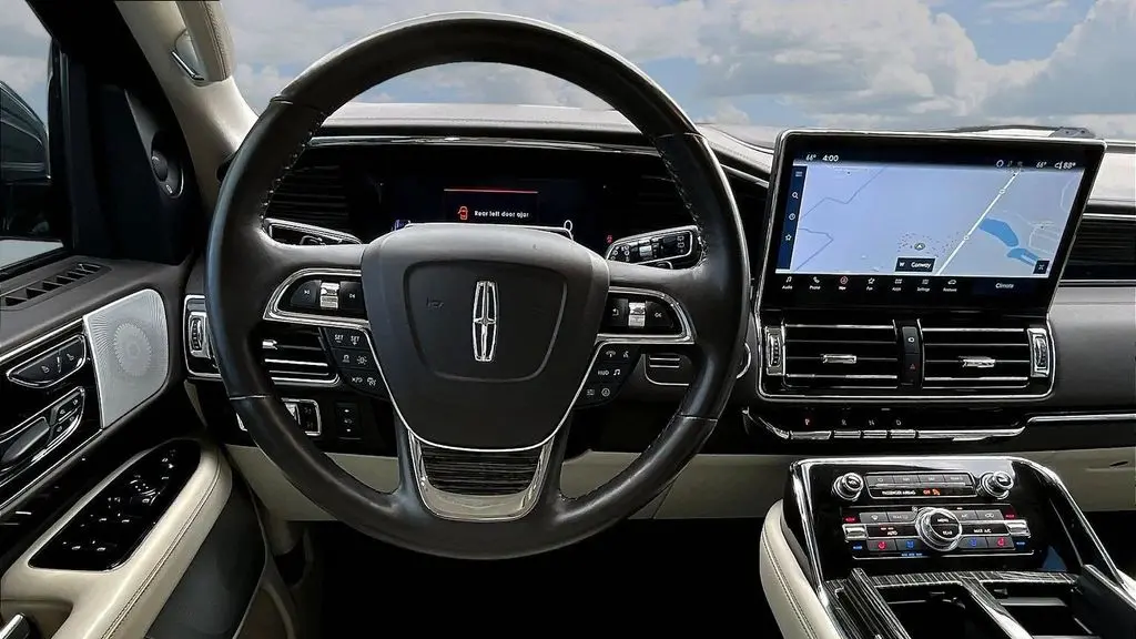 2023 Lincoln Navigator Black Label
